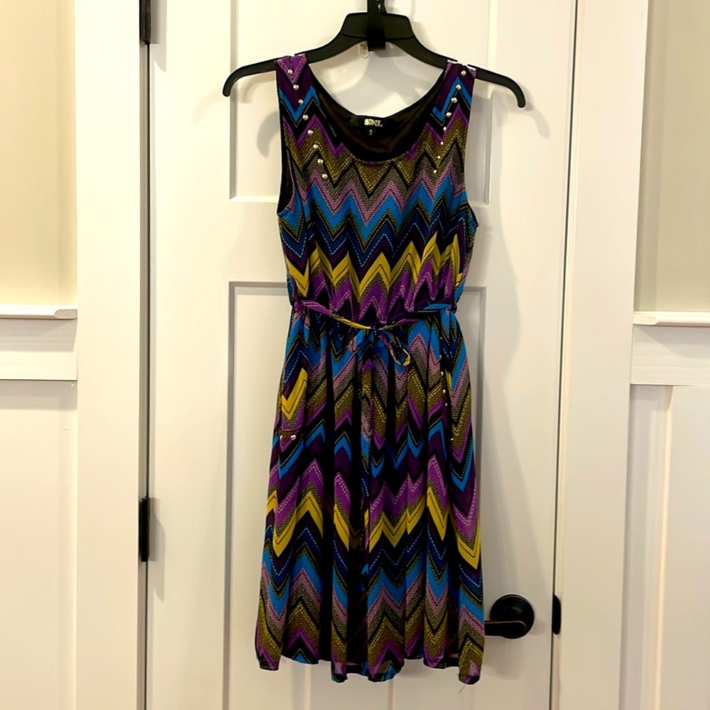 SML - Size S - Sleeveless dress
